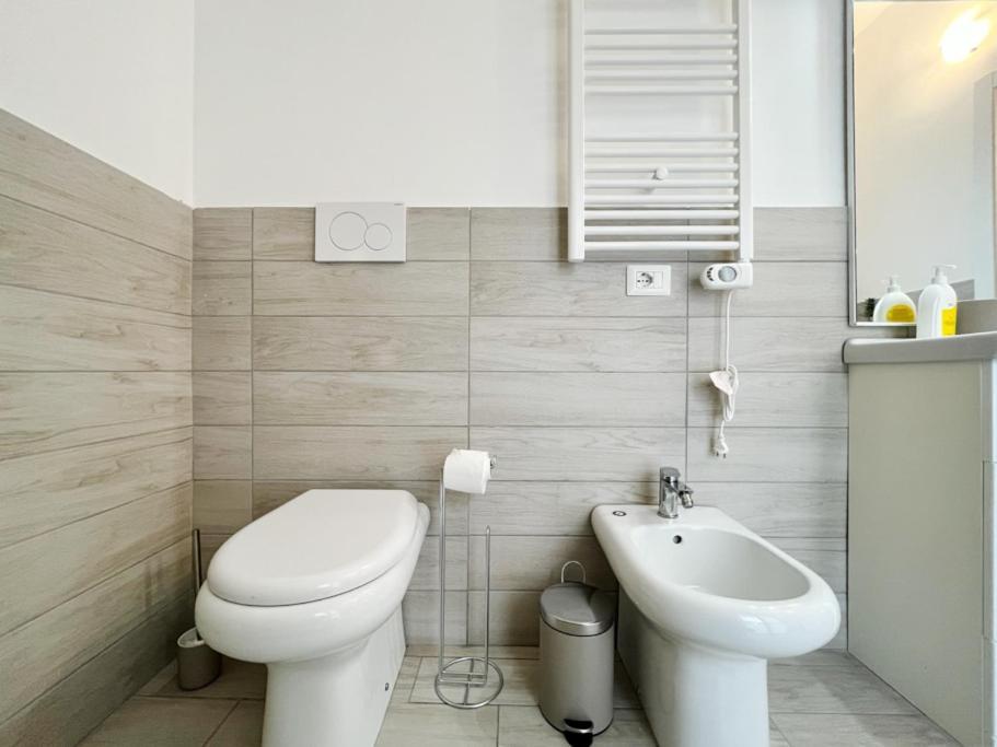 20 Min Duomo - Modern Apartment Milano Exterior foto